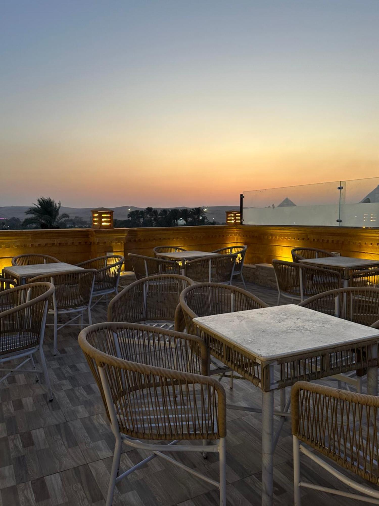 Taj Pyramids View Inn Kafrat al Jabal Экстерьер фото