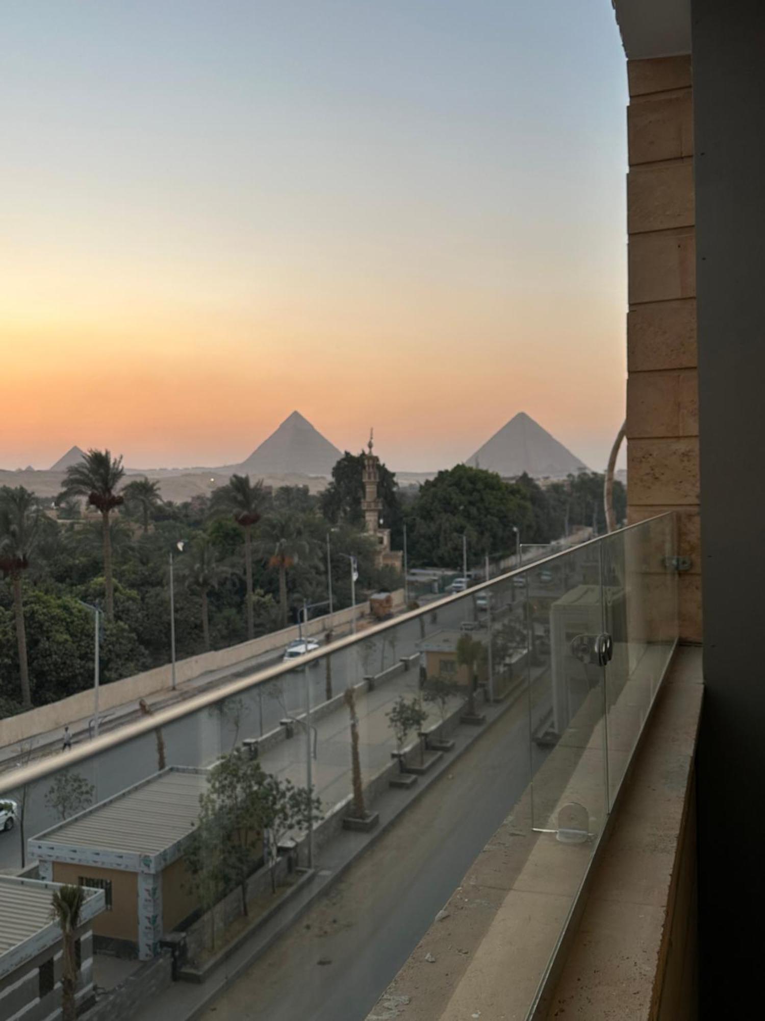 Taj Pyramids View Inn Kafrat al Jabal Экстерьер фото