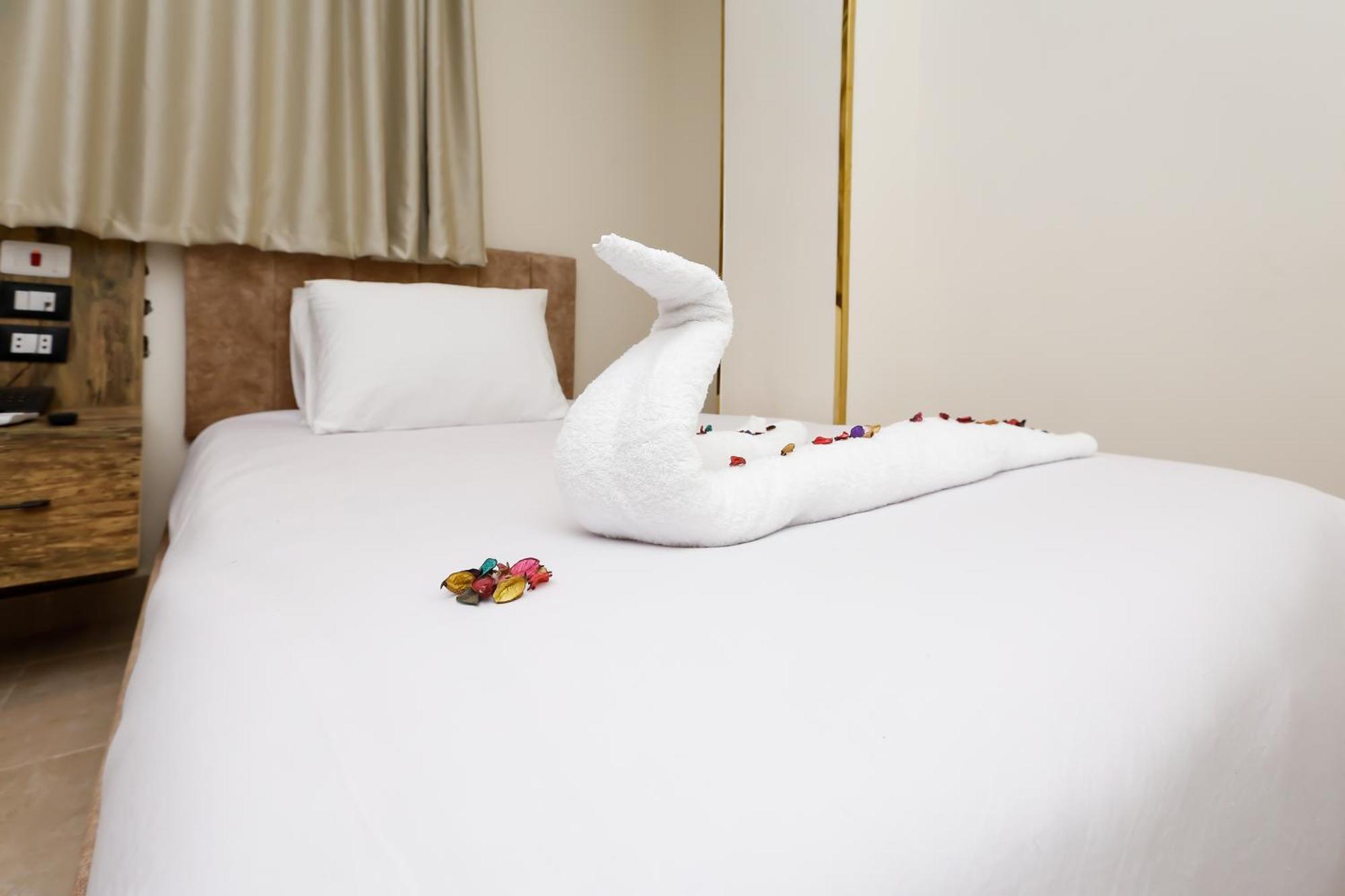 Taj Pyramids View Inn Kafrat al Jabal Экстерьер фото