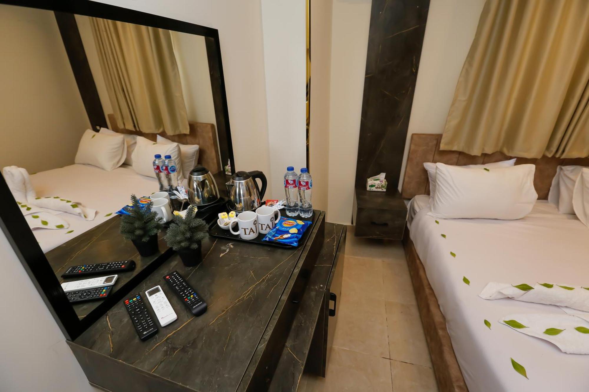 Taj Pyramids View Inn Kafrat al Jabal Экстерьер фото