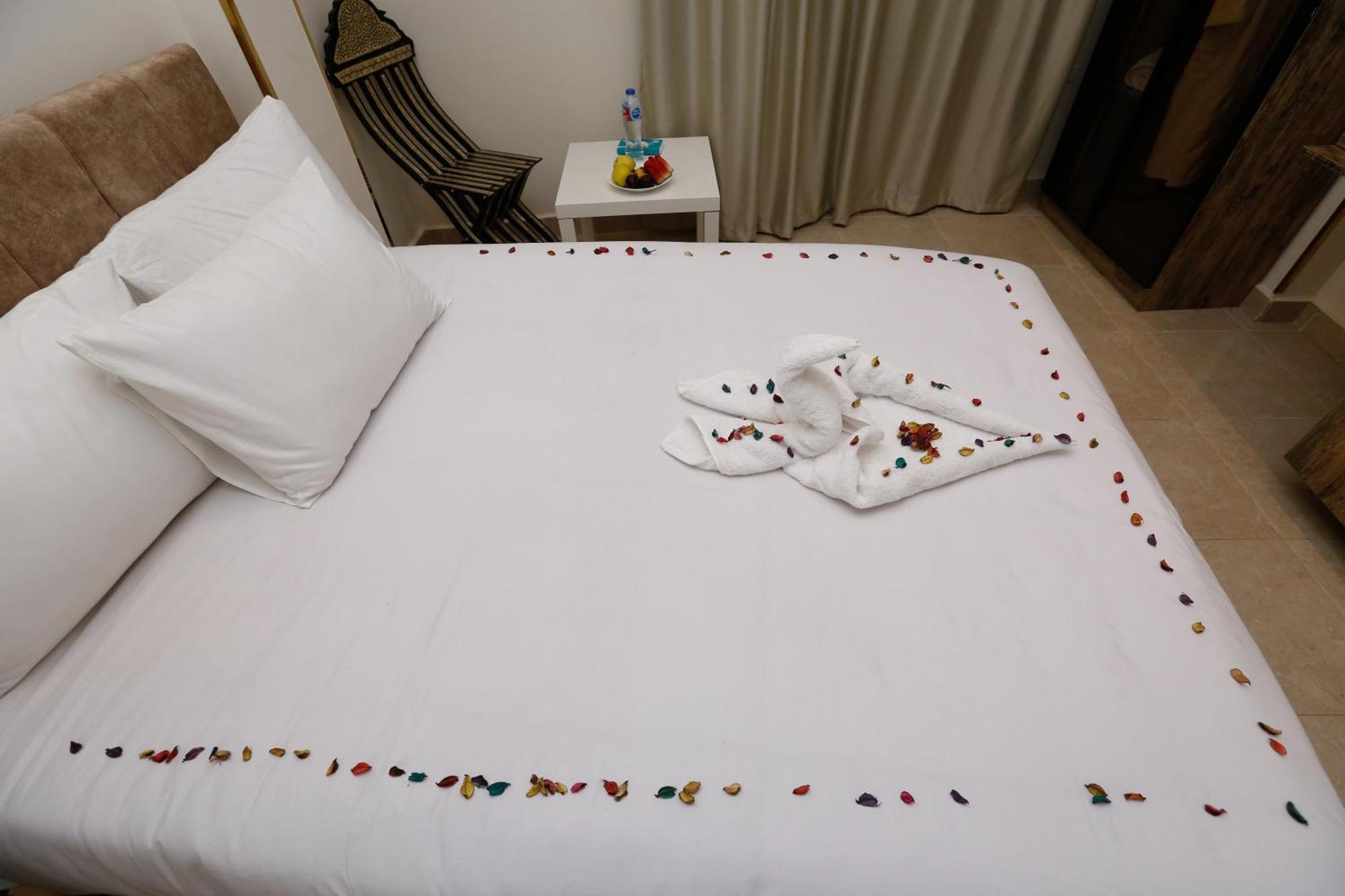 Taj Pyramids View Inn Kafrat al Jabal Экстерьер фото